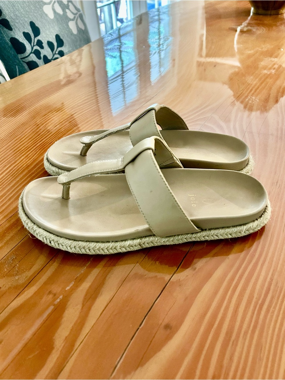Joie Cream Leather Toe-Post Espadrille Sandals - Picture 2 of 7